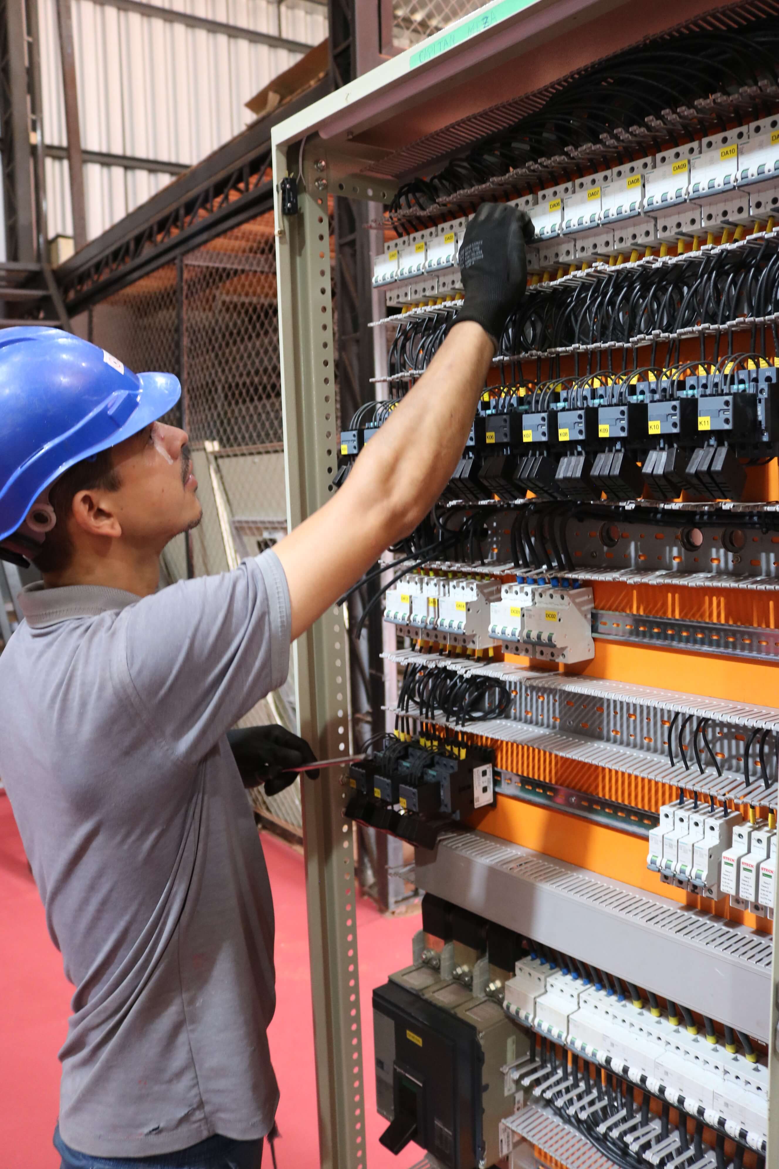 Instalación de Equipos - Puesta en marcha profesional - INGESA