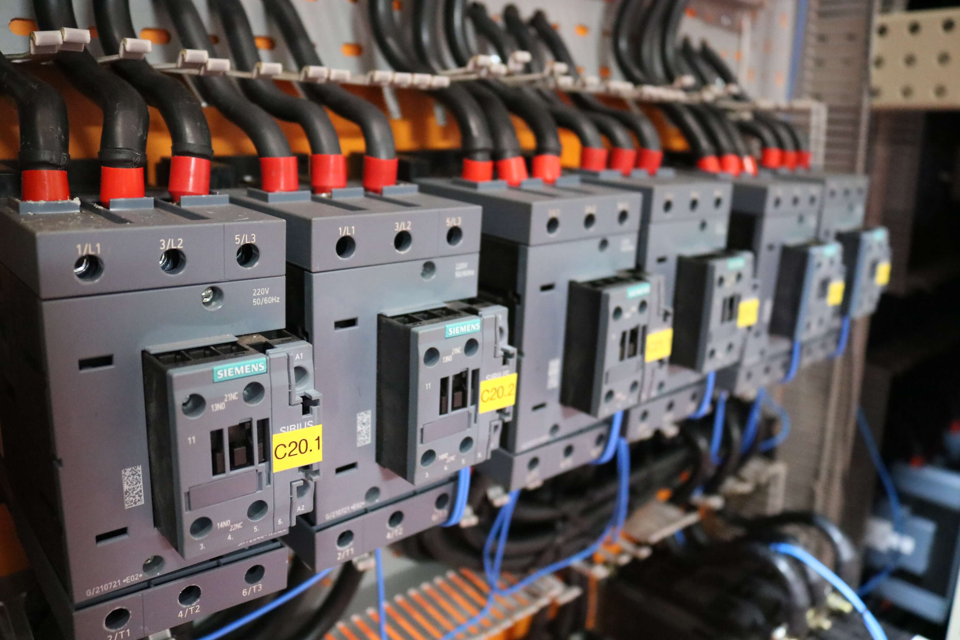 Panel de Control PLC - Controladores programables - INGESA